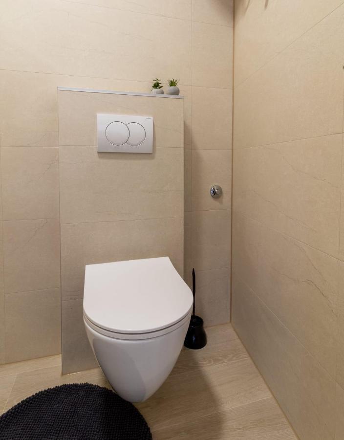 Ankica & Anamarija Apartments Неум Экстерьер фото