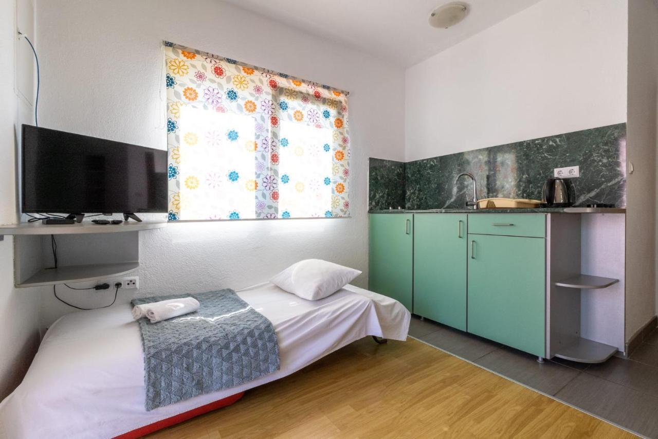 Ankica & Anamarija Apartments Неум Экстерьер фото