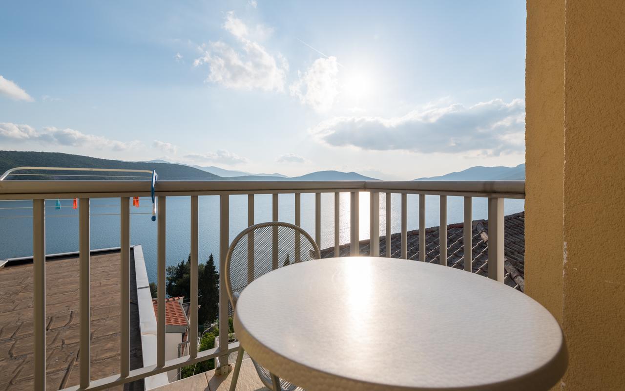 Ankica & Anamarija Apartments Неум Экстерьер фото