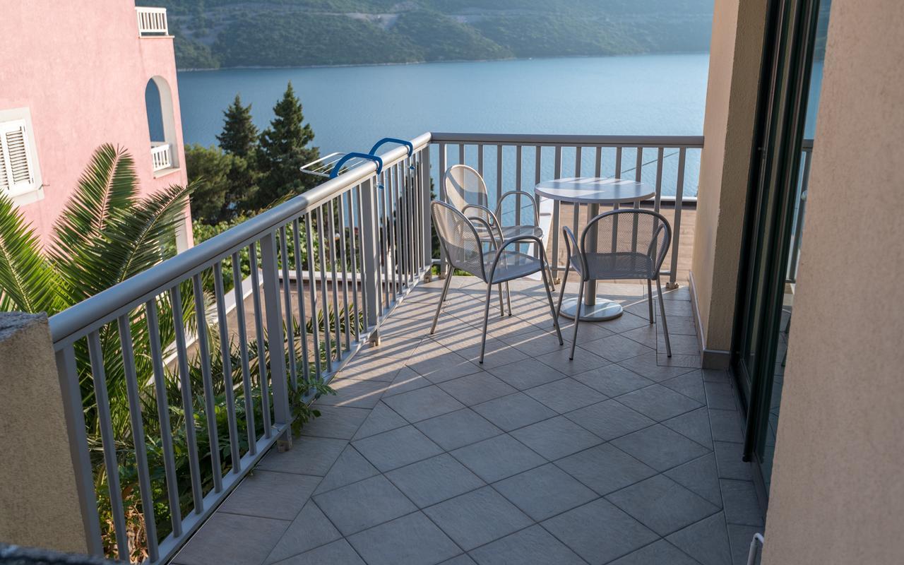 Ankica & Anamarija Apartments Неум Экстерьер фото